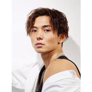 メンズヘア整形スパイラルパーマ波巻きツイストメンズパーマ髪型