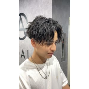 メンズヘア整形スパイラルパーマ波巻きツイストメンズパーマ髪型