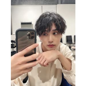 メンズヘア整形スパイラルパーマ波巻きツイストメンズパーマ髪型