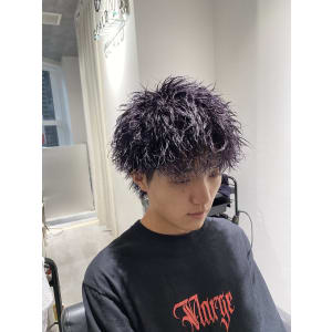 メンズヘア整形スパイラルパーマ波巻きツイストメンズパーマ髪型