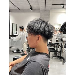 メンズヘア整形スパイラルパーマ波巻きツイストメンズパーマ髪型