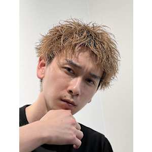 メンズヘア整形スパイラルパーマ波巻きツイストメンズパーマ髪型