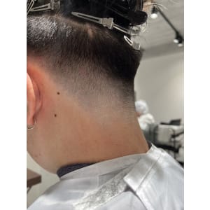 メンズヘア整形スパイラルパーマ波巻きツイストメンズパーマ髪型
