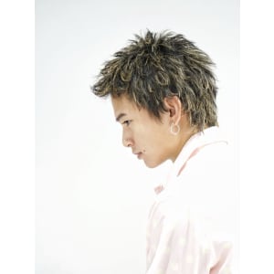 メンズヘア整形スパイラルパーマ波巻きツイストメンズパーマ髪型
