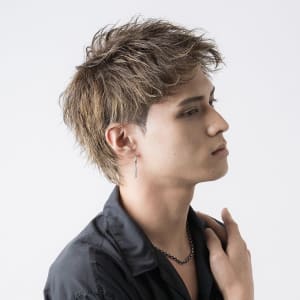 メンズヘア整形スパイラルパーマ波巻きツイストメンズパーマ髪型