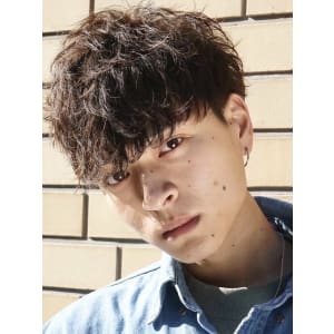 メンズヘア整形スパイラルパーマ波巻きツイストメンズパーマ髪型
