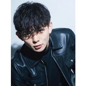 メンズヘア整形スパイラルパーマ波巻きツイストメンズパーマ髪型