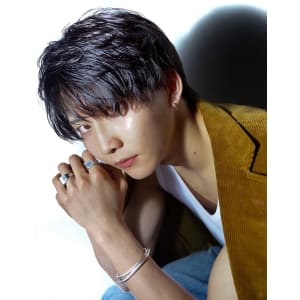 メンズヘア整形スパイラルパーマ波巻きツイストメンズパーマ髪型