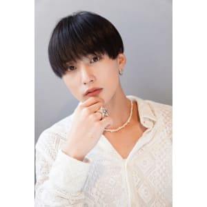 メンズヘア整形スパイラルパーマ波巻きツイストメンズパーマ髪型