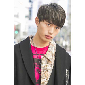 メンズヘア整形スパイラルパーマ波巻きツイストメンズパーマ髪型