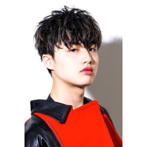 メンズヘア整形スパイラルパーマ波巻きツイストメンズパーマ髪型