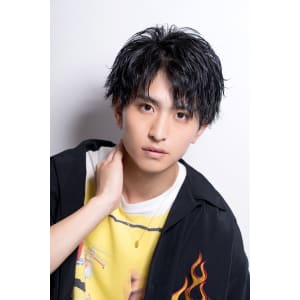 メンズヘア整形スパイラルパーマ波巻きツイストメンズパーマ髪型