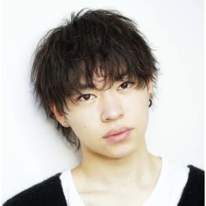 メンズヘア整形スパイラルパーマ波巻きツイストメンズパーマ髪型