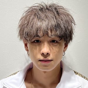 メンズヘア整形スパイラルパーマ波巻きツイストメンズパーマ髪型