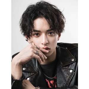 メンズヘア整形スパイラルパーマ波巻きツイストメンズパーマ髪型