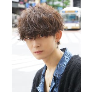 メンズヘア整形スパイラルパーマ波巻きツイストメンズパーマ髪型