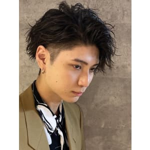 メンズヘア整形スパイラルパーマ波巻きツイストメンズパーマ髪型