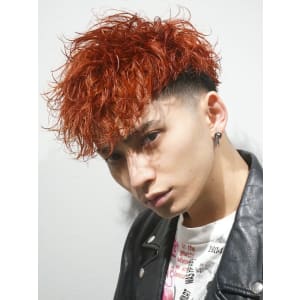 メンズヘア整形スパイラルパーマ波巻きツイストメンズパーマ髪型