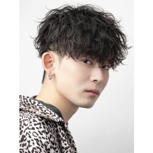 メンズヘア整形スパイラルパーマ波巻きツイストメンズパーマ髪型