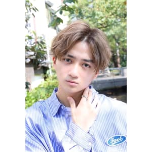 メンズヘア整形スパイラルパーマ波巻きツイストメンズパーマ髪型