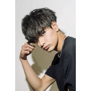 メンズヘア整形スパイラルパーマ波巻きツイストメンズパーマ髪型