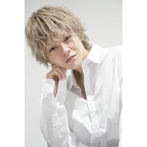 メンズヘア整形スパイラルパーマ波巻きツイストメンズパーマ髪型