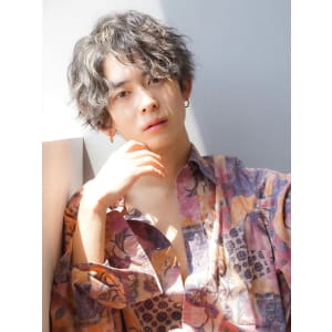 メンズヘア整形スパイラルパーマ波巻きツイストメンズパーマ髪型