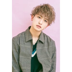 メンズヘア整形スパイラルパーマ波巻きツイストメンズパーマ髪型