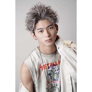 メンズヘア整形スパイラルパーマ波巻きツイストメンズパーマ髪型