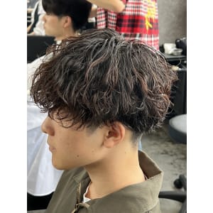 メンズヘア整形スパイラルパーマ波巻きツイストメンズパーマ髪型