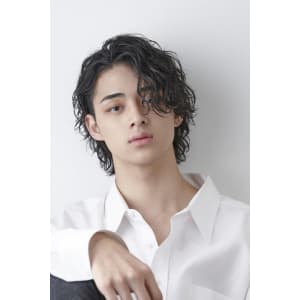 メンズヘア整形スパイラルパーマ波巻きツイストメンズパーマ髪型