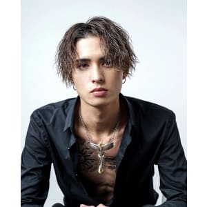メンズヘア整形スパイラルパーマ波巻きツイストメンズパーマ髪型