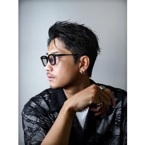 メンズヘア整形スパイラルパーマ波巻きツイストメンズパーマ髪型