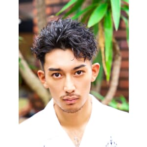 メンズヘア整形スパイラルパーマ波巻きツイストメンズパーマ髪型