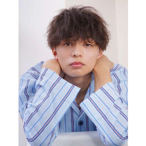 メンズヘア整形スパイラルパーマ波巻きツイストメンズパーマ髪型