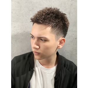 メンズヘア整形スパイラルパーマ波巻きツイストメンズパーマ髪型
