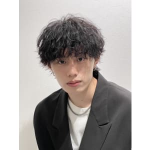 メンズヘア整形スパイラルパーマ波巻きツイストメンズパーマ髪型