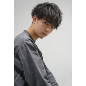 メンズヘア整形スパイラルパーマ波巻きツイストメンズパーマ髪型