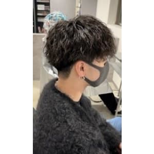 メンズヘア整形スパイラルパーマ波巻きツイストメンズパーマ髪型