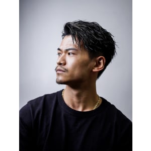 メンズヘア整形スパイラルパーマ波巻きツイストメンズパーマ髪型