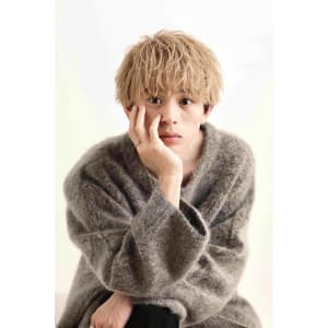 メンズヘア整形スパイラルパーマ波巻きツイストメンズパーマ髪型