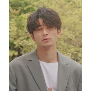 メンズヘア整形スパイラルパーマ波巻きツイストメンズパーマ髪型