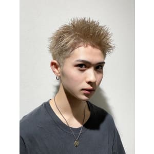 メンズヘア整形スパイラルパーマ波巻きツイストメンズパーマ髪型 - メンズサロン GOALD 名古屋名駅【メンズサロン ゴールド ナゴヤメイエキ】掲載中