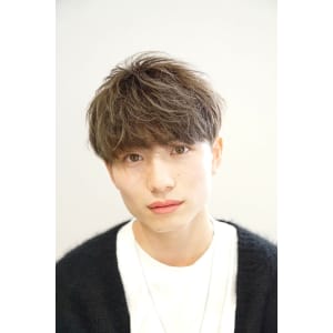 メンズヘア整形スパイラルパーマ波巻きツイストメンズパーマ髪型