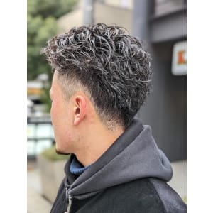 アップバング 黒髪 - 男性専門美容室 growth 博多店【ダンセイセンモンビヨウシツ グロウ ハカタテン】掲載中