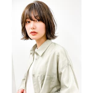 【長谷川】ナチュラル外はねボブ