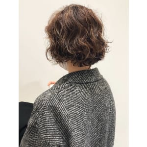 外国人風くせ毛パーマ【池袋美容室　uchla】