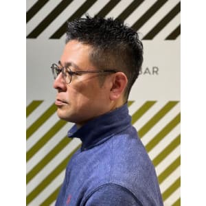 大人カッコいい30代40代50代刈り上げスタイル - BARBER-BAR 四谷店【バーバーバー ヨツヤテン】掲載中