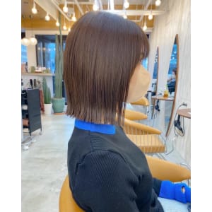 切りっぱなしボブ