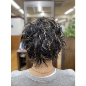 ブリーチハイライトスパイラルパーマ - la Loop Hair Design【ラループヘアデザイン】掲載中